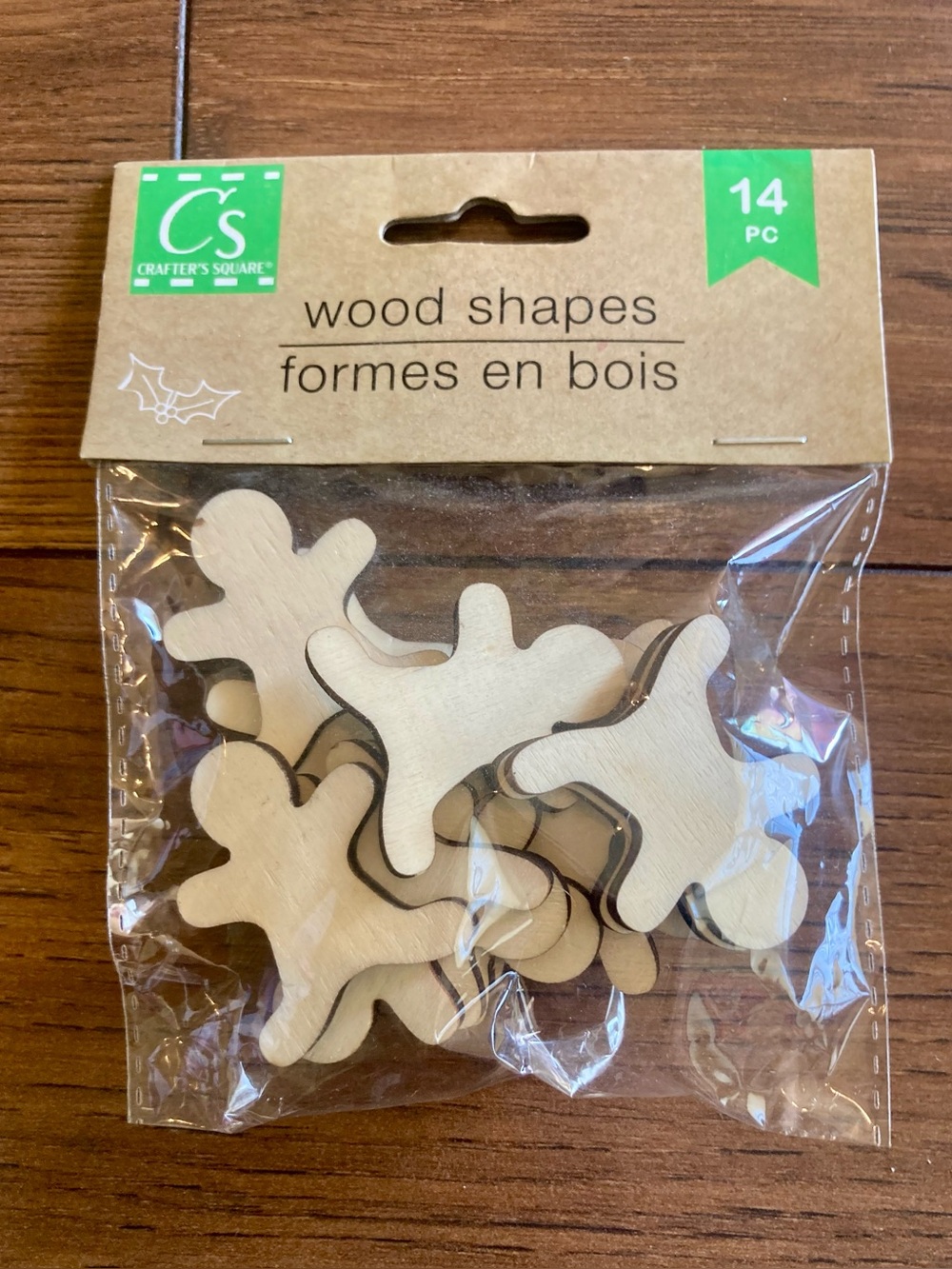 Crafter's Square - DIY - Gingerbread Men or People - Wood Shapes - 14 Pcs